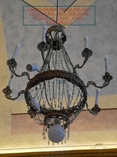 Lampadario da restauro antico